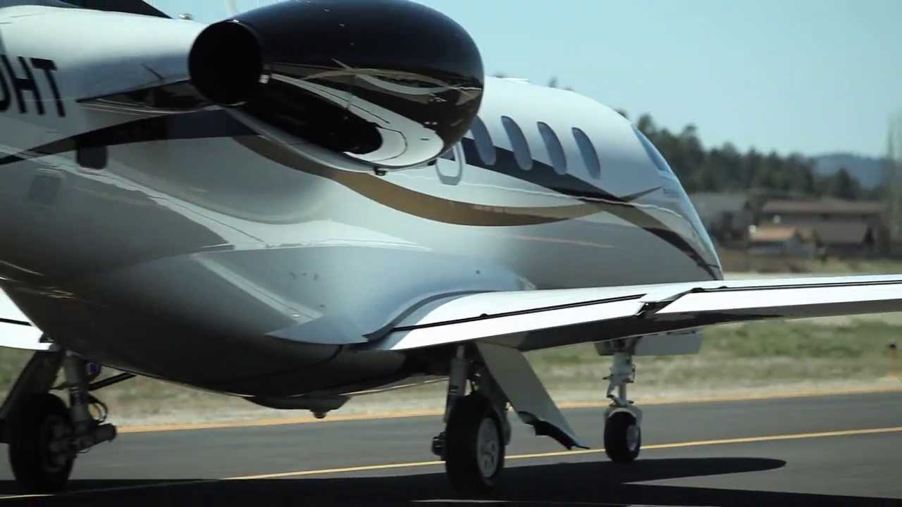 Aircraft Review Embraer Phenom 300 Youtube