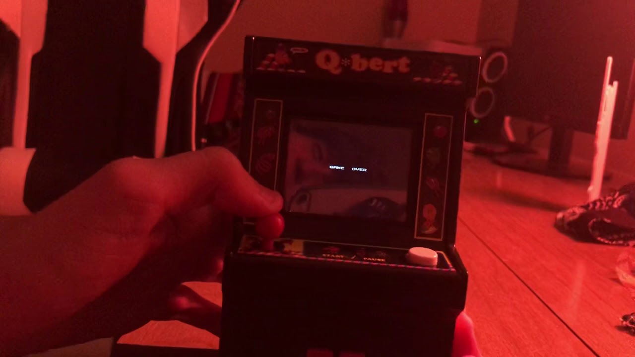 Tiny Q-Bert machine review! (actually works!) - YouTube