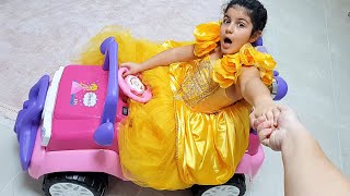 YAĞMUR Prenses Elbisesi Giyindi Arabadan İnmedi Annesi 20 Ye kadar Saydı İndi - EĞLENCE TV