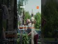 Навіщо на Рівненщині прикрашають хрести на кладовищах? / hromadske