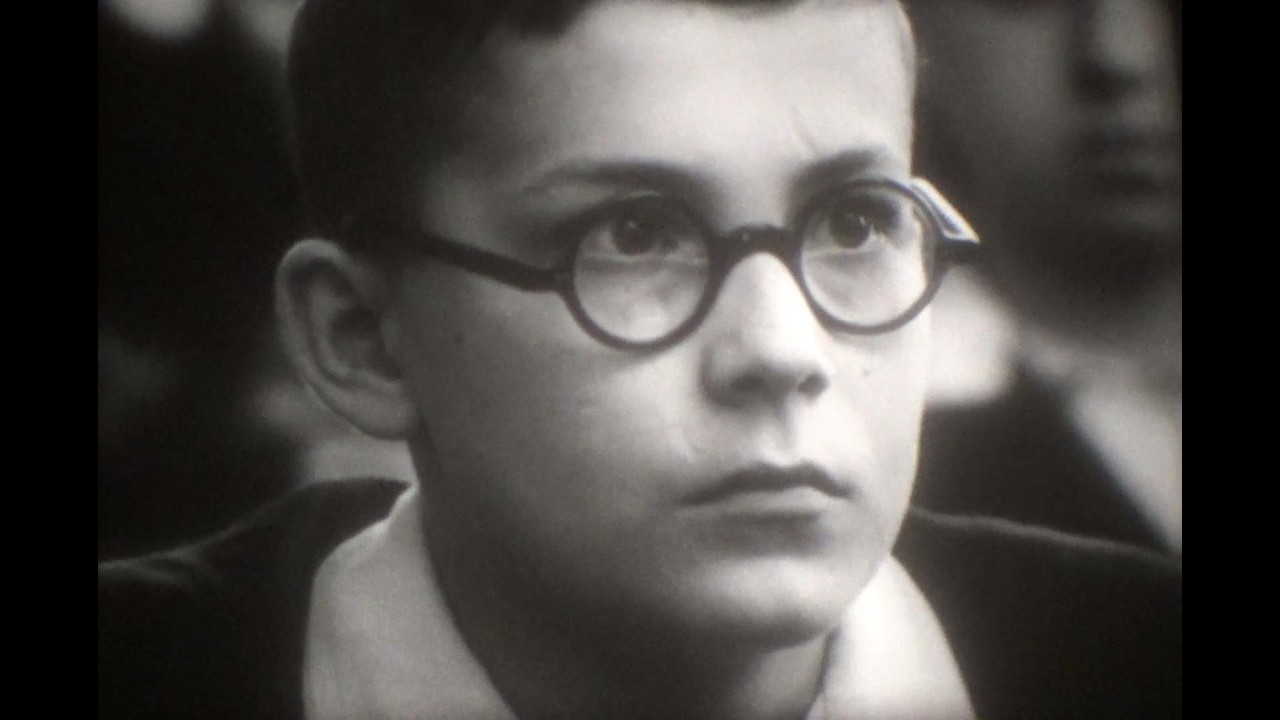 16mm Film - Arbeiterfamilie in Polen (Nowa Huta) - BRD 1966 - YouTube