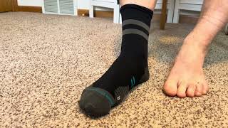 Celebrity Review of Men's Stance Ultralight Performance Crew Socks! Wealth