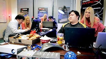 Dignitas | Scarra Never Shares | This is HyperX (Ep. 15)