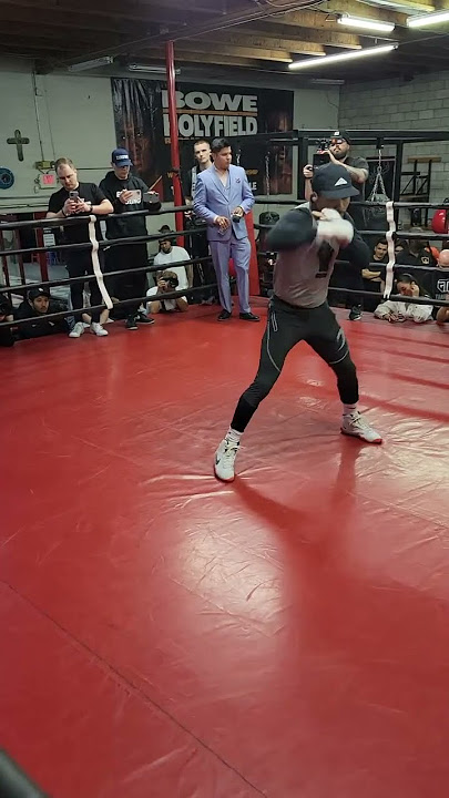 Tank Davis shadowboxing, ready to punch Ryan Garcia in the FACE!