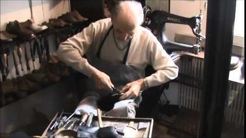 Shoemaker – Stretching