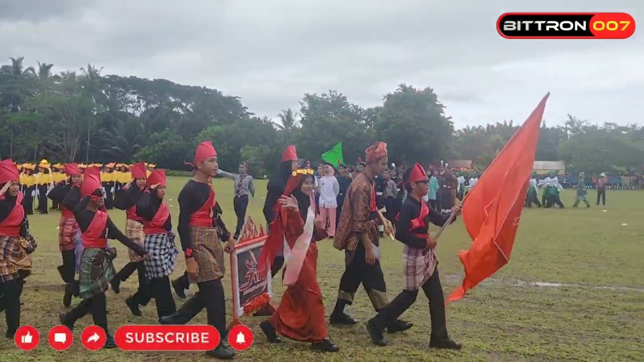 SUKAN TAHUNAN SMK BALUNG || TABIK HORMAT DAN PERTANDINGAN PERBARISAN