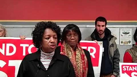 Former Officer Jacqueline Barber Speaks Out Agains...