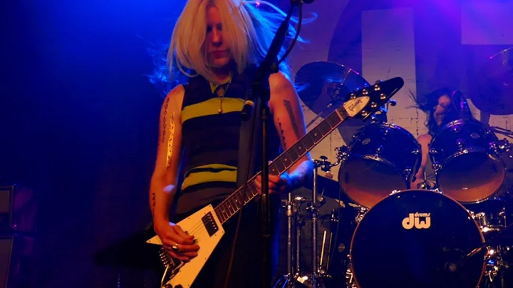 L7: Burn Baby live in Minneapolis 2019-05-19
