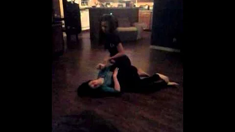 Chick fight keanna Hascue an Tonya Martinez