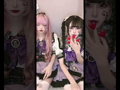 白パンちらり Tiktokライブ インスタライブ かわいい ライブ配信