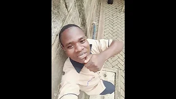 USIKAE KAMA VILE MGANGA Funny 