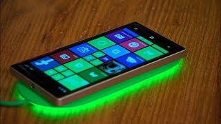 Nokia Charging Plate has a glowing personality