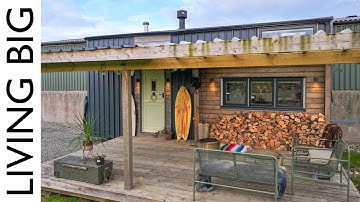 This Brilliant DIY Tiny House Shows What