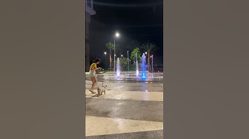 Quảng trường nhạc nước lung linh đèn ở Q7 Sài Gòn Riverside 😍 | Căn hộ vui vẻ