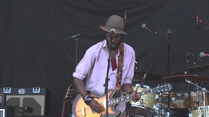 Gary Clark Jr. - Bright Lights (Dave Matthews Band Caravan Chicago 2011) [Live]