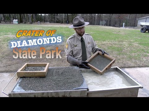 Video: Al parco statale del cratere dei diamanti?