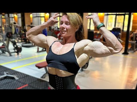 the most shredded female bodybuilder Yulia Glazycheva female
