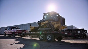 Jobsite Transportation | John Deere SmartGrade™ Compact Track Loaders