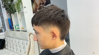 видео: Мужская стрижка Маллет. Men’s Mullet haircut. картинка: Мужская стрижка Маллет. Men’s Mullet haircut.