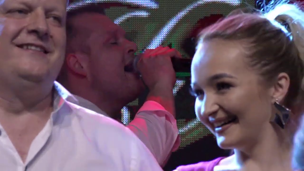 ANSAMBEL NAVEZA - Zaključni venček (V ŽIVO)