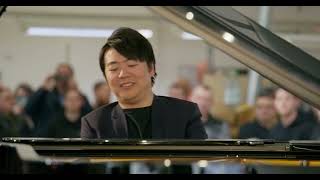 Live from the factory floor – Lang Lang for 171st birthday at Steinway & Sons Hamburg