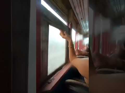 Video: Ga xe buýt và xe lửa ở Barcelona