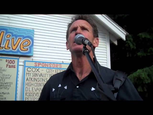 Watch The Bobos Domino on YouTube