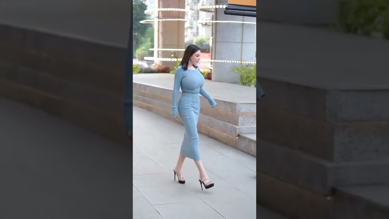 BEAUTIFUL ASIAN GIRL 