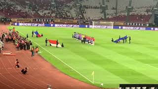 DAMAINYA! SAAT SUPORTER PHILIPPINES 1 TRIBUN DENGAN SUPORTER GARUDA SAAT LAGU KEBANGSAAN ASEAN U23