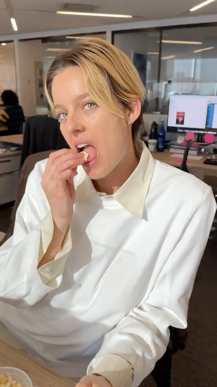 Trying the Suspect Trend In the Vogue Office #suspect