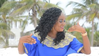 Video thumbnail of "Esther Musalia - USINIPITE MWOKOZI (Official Video)"