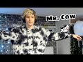 xQc Cosplays as a Cow
