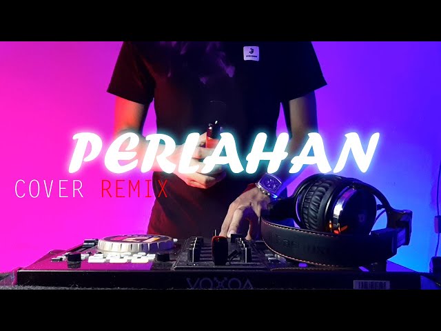 DJ PERLAHAN ENGKAU PUN MENJAUH DARI DIRIKU FULL BASS TERBARU VAY DEEJAY class=