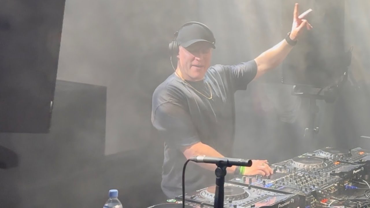 A.M.C & Phantom - PRESENT ADRENALINE 3 HOURS SET AT ROXY PRAGUE ( Let it Roll) Roxy Praha sestřih 4K