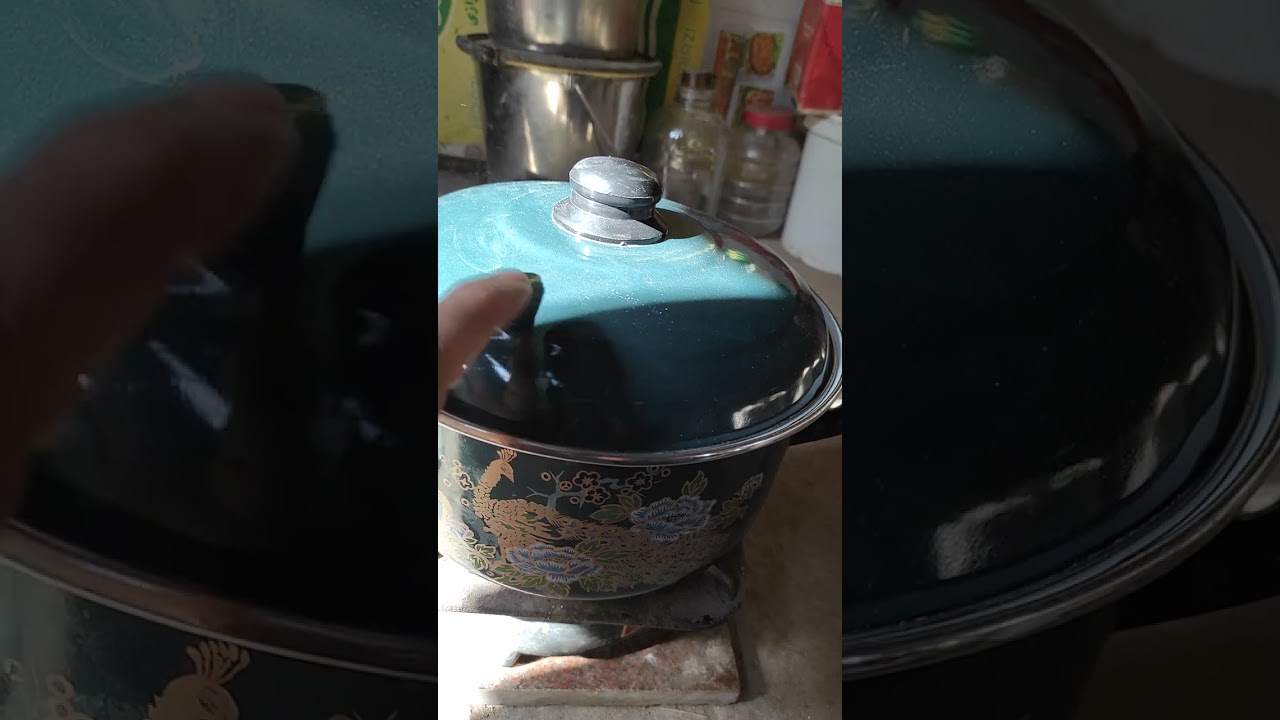 طريقة الاولين في تهيئة قاهر المعادن ملح البحر  وإزالة رطوبته قبل دخوله في علم الصنعة