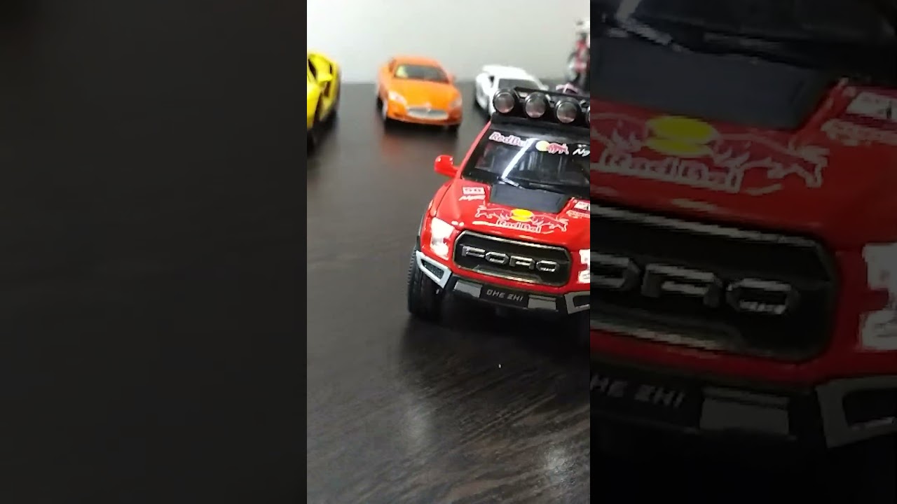 Ford Raptor diecast metal replica 