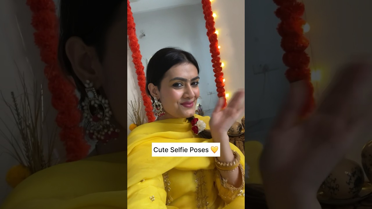 In Pics: Hina Khan Looks Mesmerising as She Pose For a Selfie During Ganesh  Chathurti Celebrations