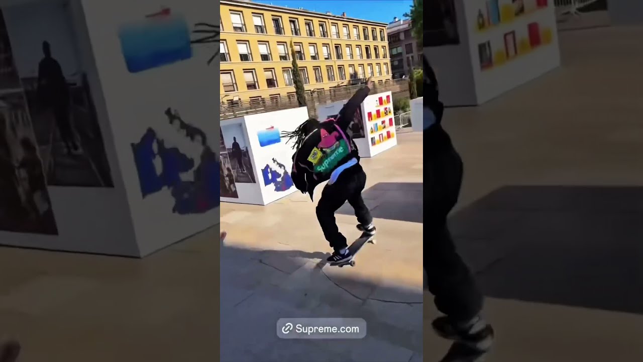 Supreme x SpongeBob SquarePants Racing Jacket