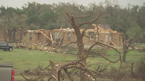 Tornado touches down in Bell County near Salado, recovery efforts begin | FOX 7 Austin