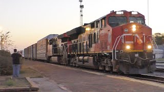 10/22/20 - Evening CN Train Action at Centralia, IL