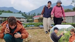 The strange young man kept calling Sinh, making her even more worried.