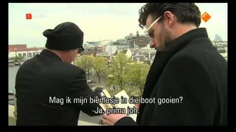 Jakhals Erik Dijkstra pleegt aanslag op rondvaartboot tijdens interview Till Lindemann, Rammstein
