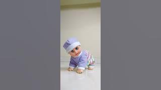Mainan Boneka Bayi Merangkak Crawling Baby Baterai Suara Musik