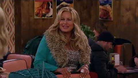 2 Broke Girls – And the Fun Factory clip2