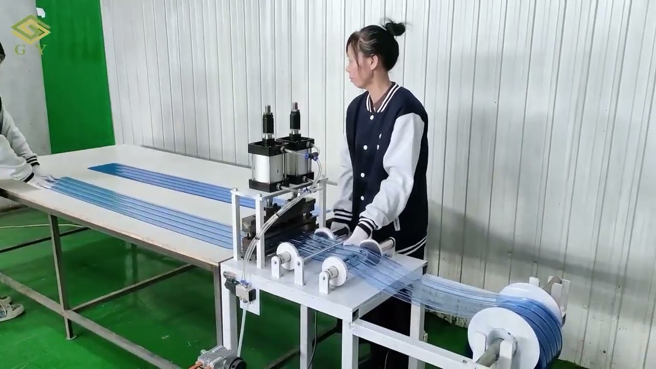 cutting machine of pvc curtain strip door