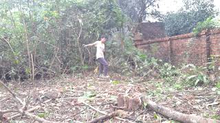 Quang cleans the garden to survive fishing