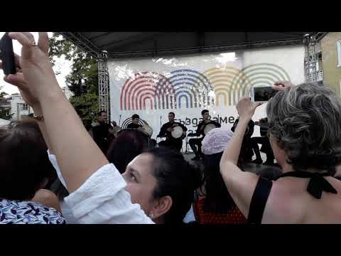 ქორეოგრფიული ანსამბლი \"ბოლნელი\"- დოლები. ქ.პლოვდივი, ბულგარეთი