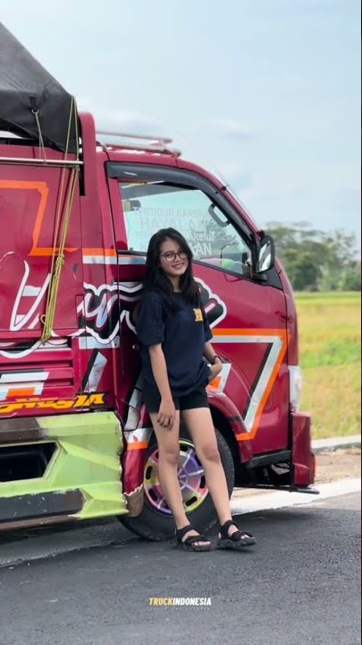 Story'wA 30 detik cinematic ladies truck dinda yang lagi viral#viralvideo #shorts #fyp#fypシ