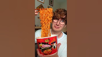 Ranking EVERY Flavor Of Buldak Ramen!
