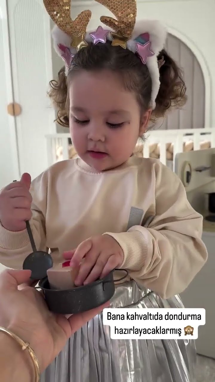 Bana kahvaltı dondurma hazırlayacaklarmış ❤️